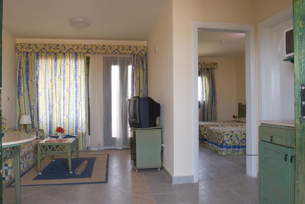 Magawish Swiss Inn Resort Hurghada Ruang foto