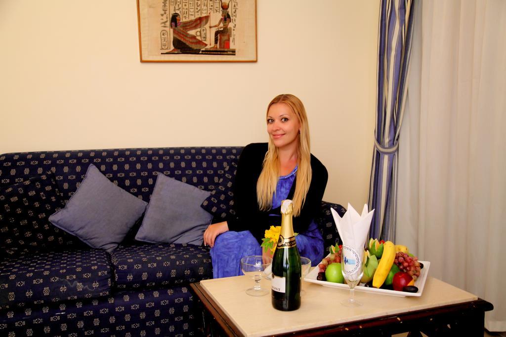 Magawish Swiss Inn Resort Hurghada Bagian luar foto