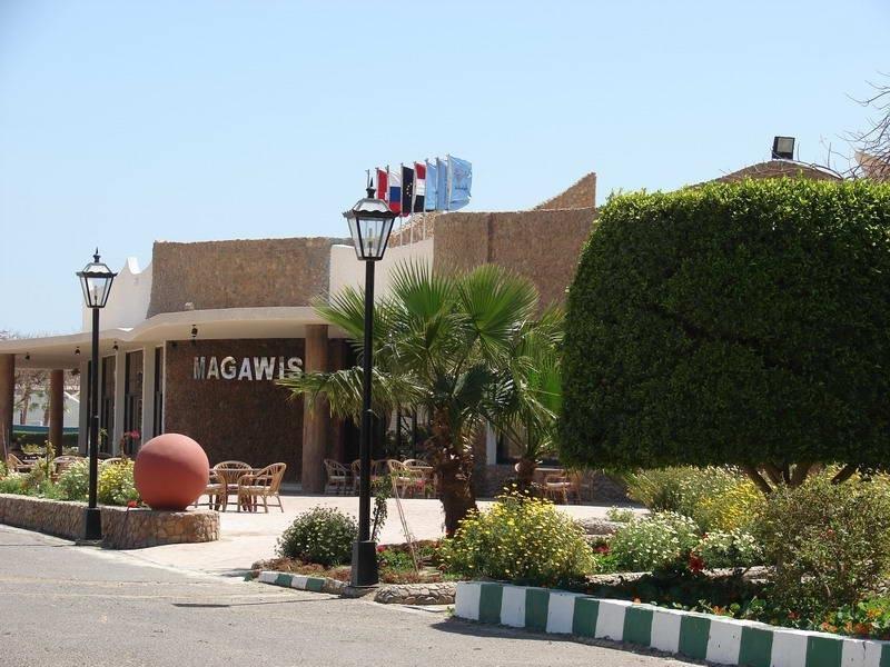 Magawish Swiss Inn Resort Hurghada Bagian luar foto